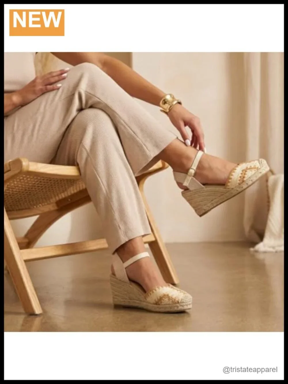 CUSHIONAIRE Samba Raffia Espadrille Wedges Closed Toe Ankle Strap Women's